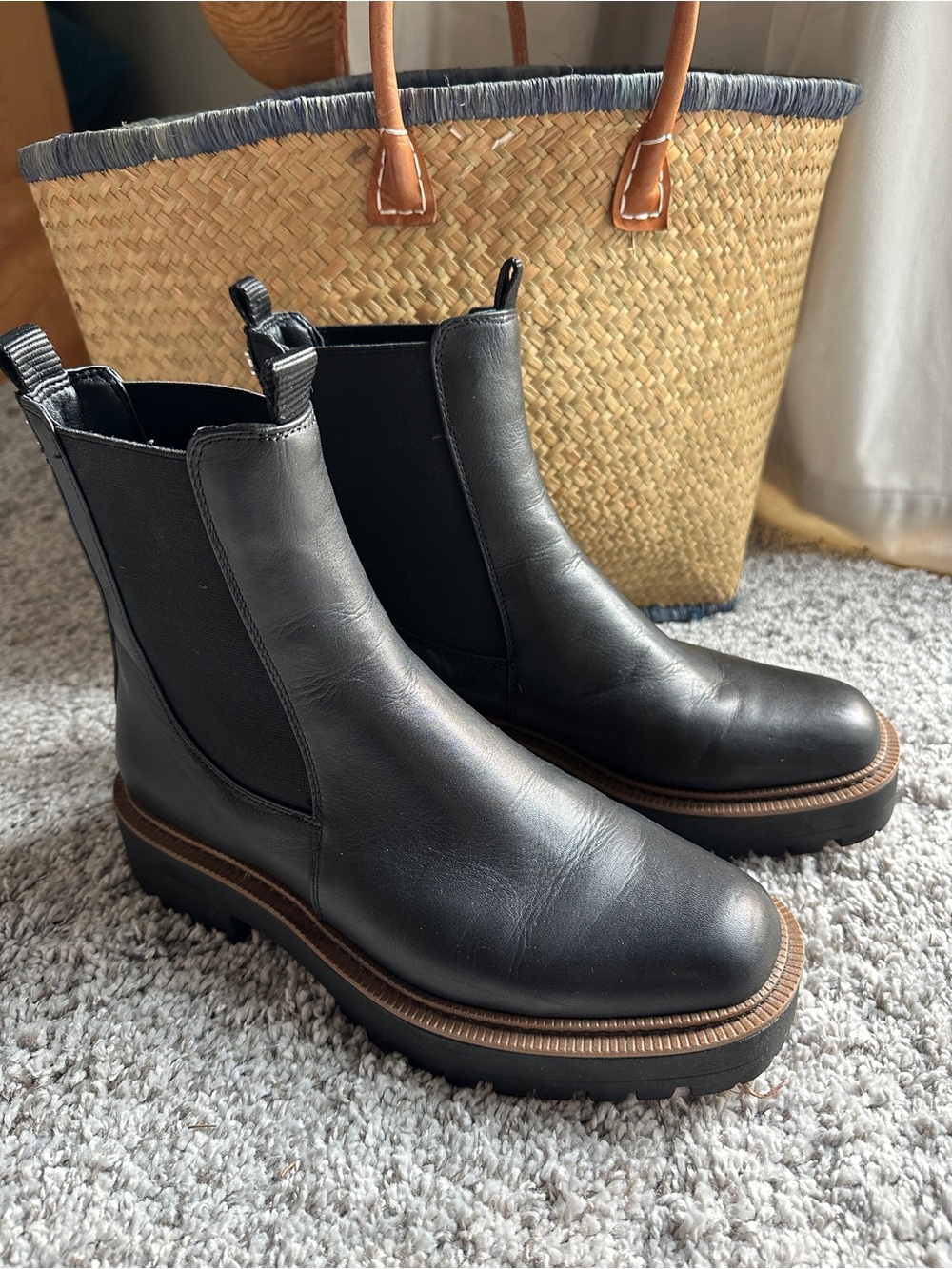 Sam Edelman Black Leather Laguna Chelsea Boots 9